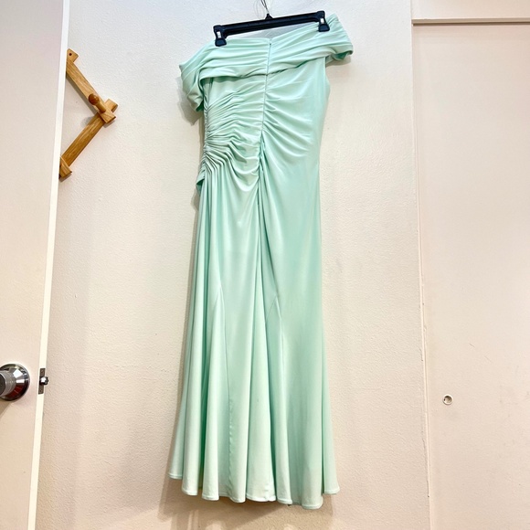 Mac Duggal Ieena 26484 Ruched Off the Shoulder Midi Dress - Picture 5 of 10